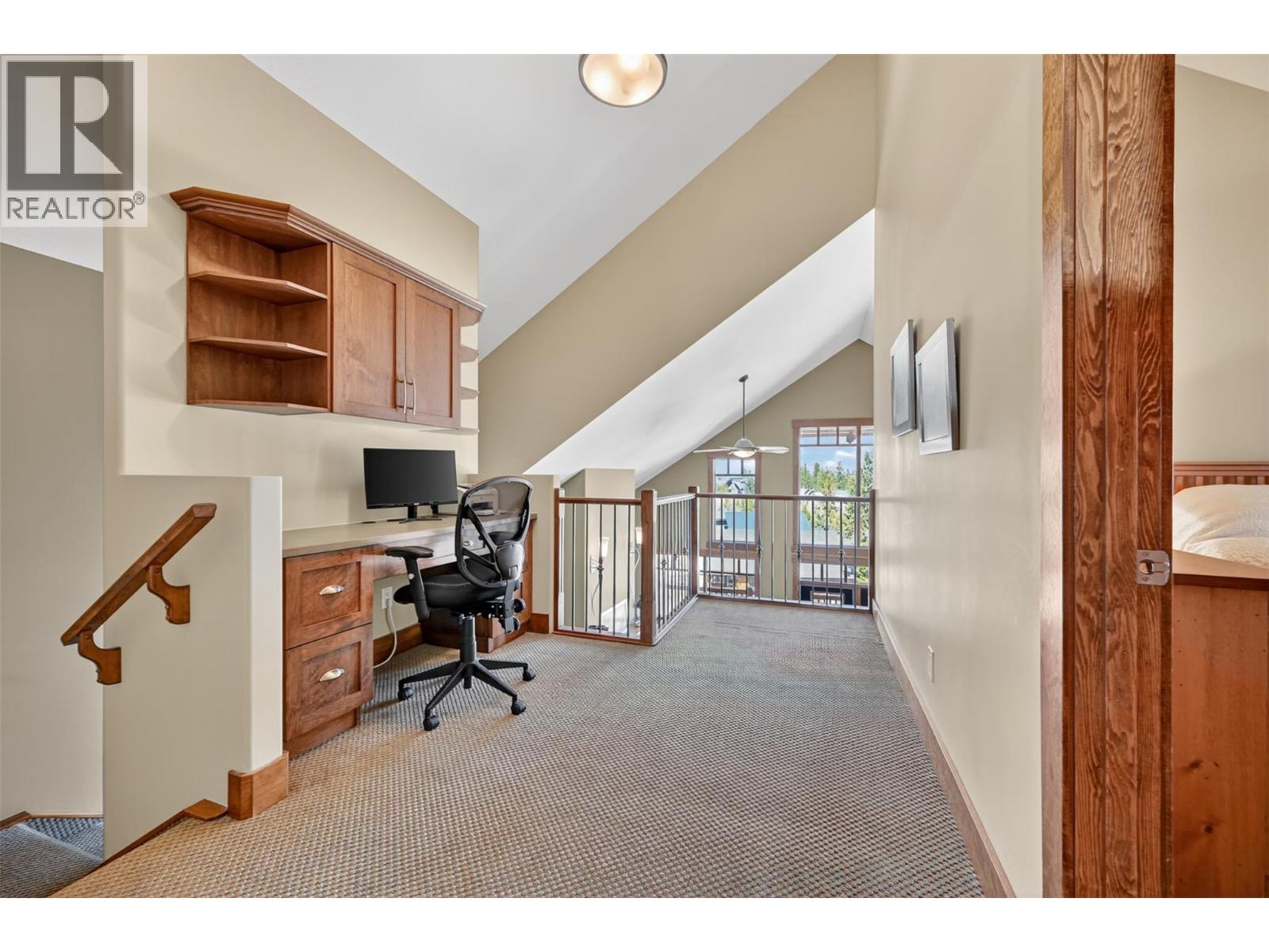 #24 2598 Mountainview Crescent - 33