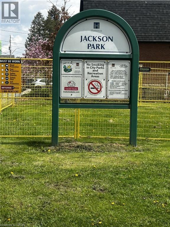 456 JACKSON Street W - 12