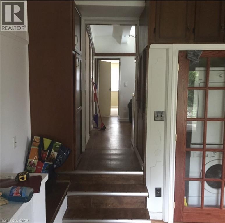 456 JACKSON Street W - 6