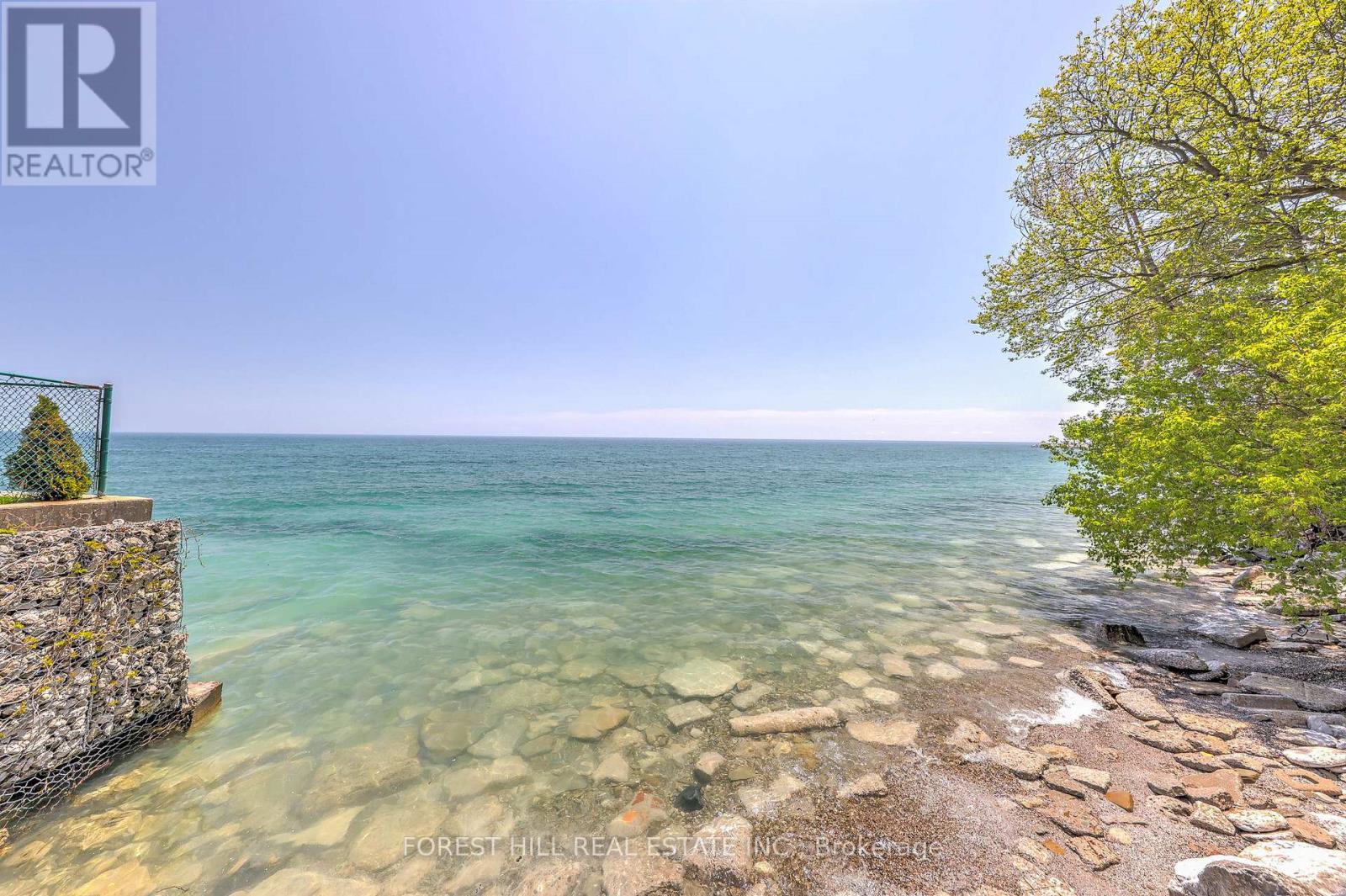 2703 LAKE SHORE BOULEVARD W - 38