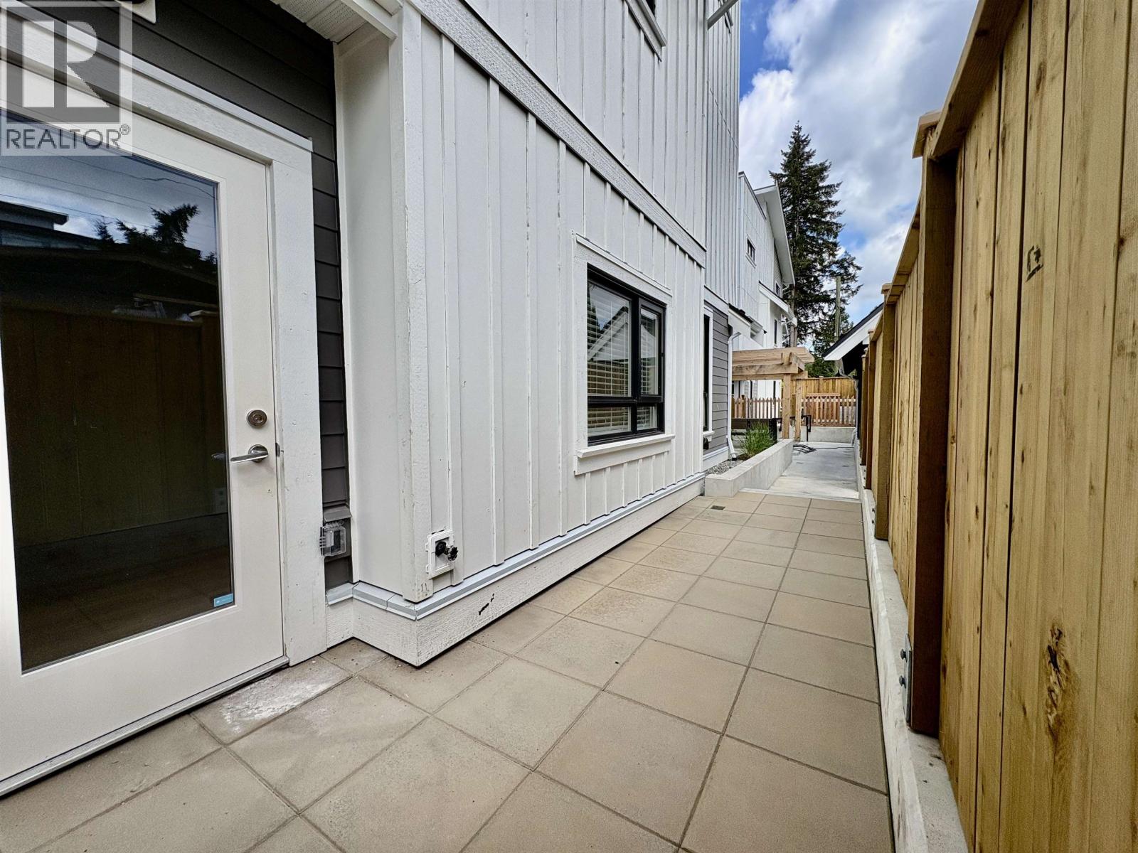 2 Bed, 2 Bath Apartment for Sale in Coquitlam – 14 728 LEA AVENUE, Coquitlam – MLS# R3129083 - Image 4