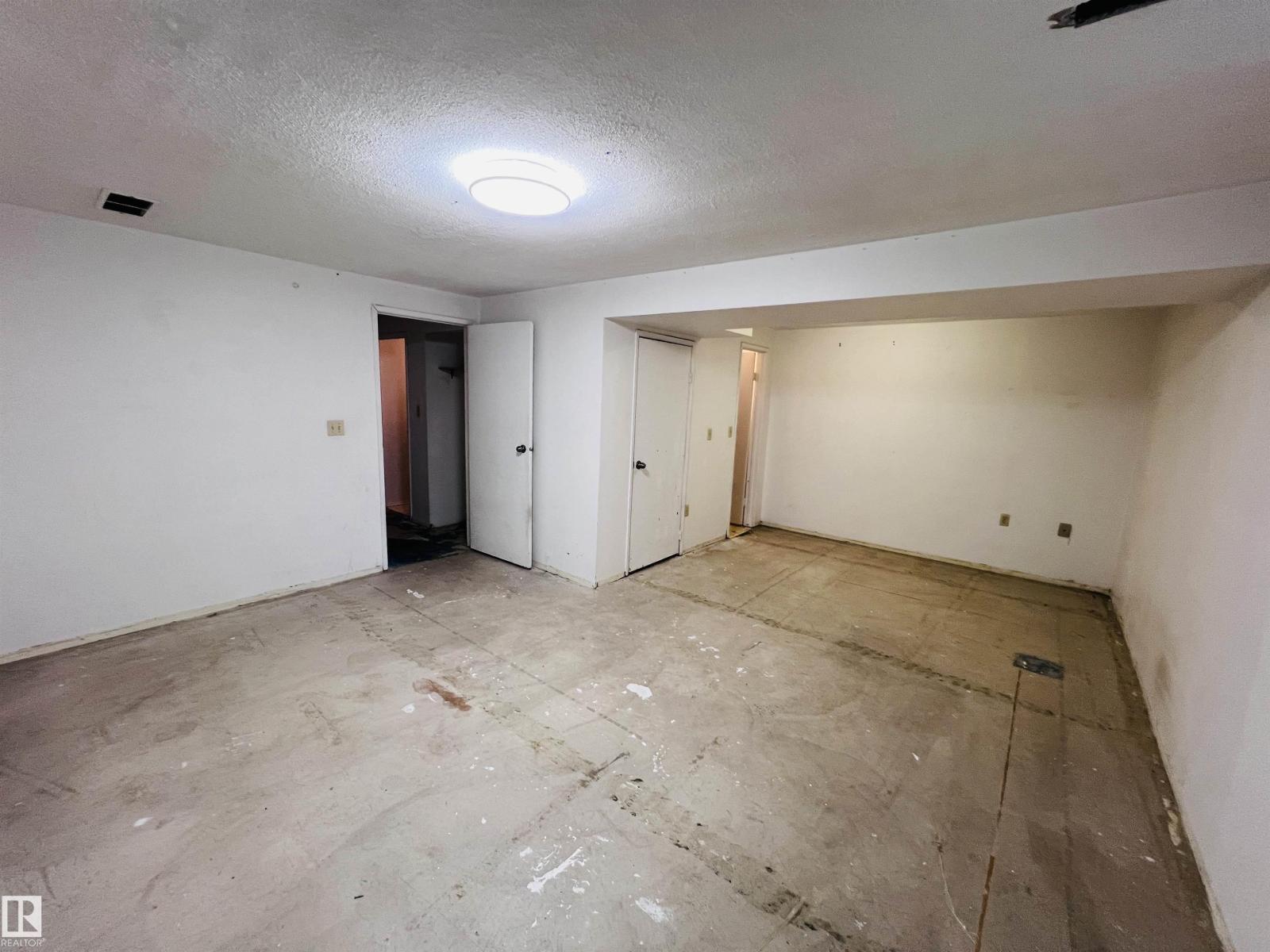 2544 79 ST NW - 23