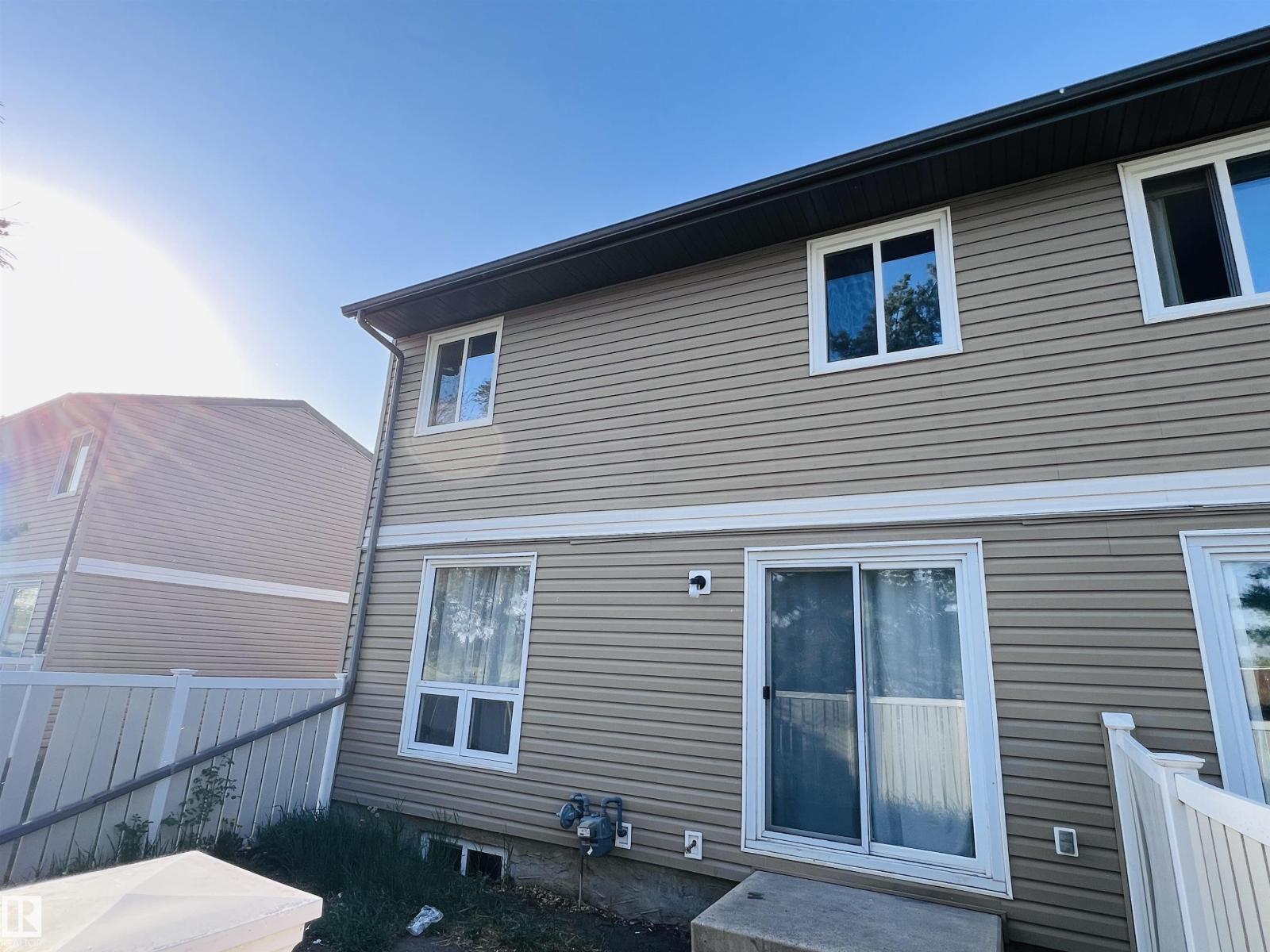 2544 79 ST NW - 36