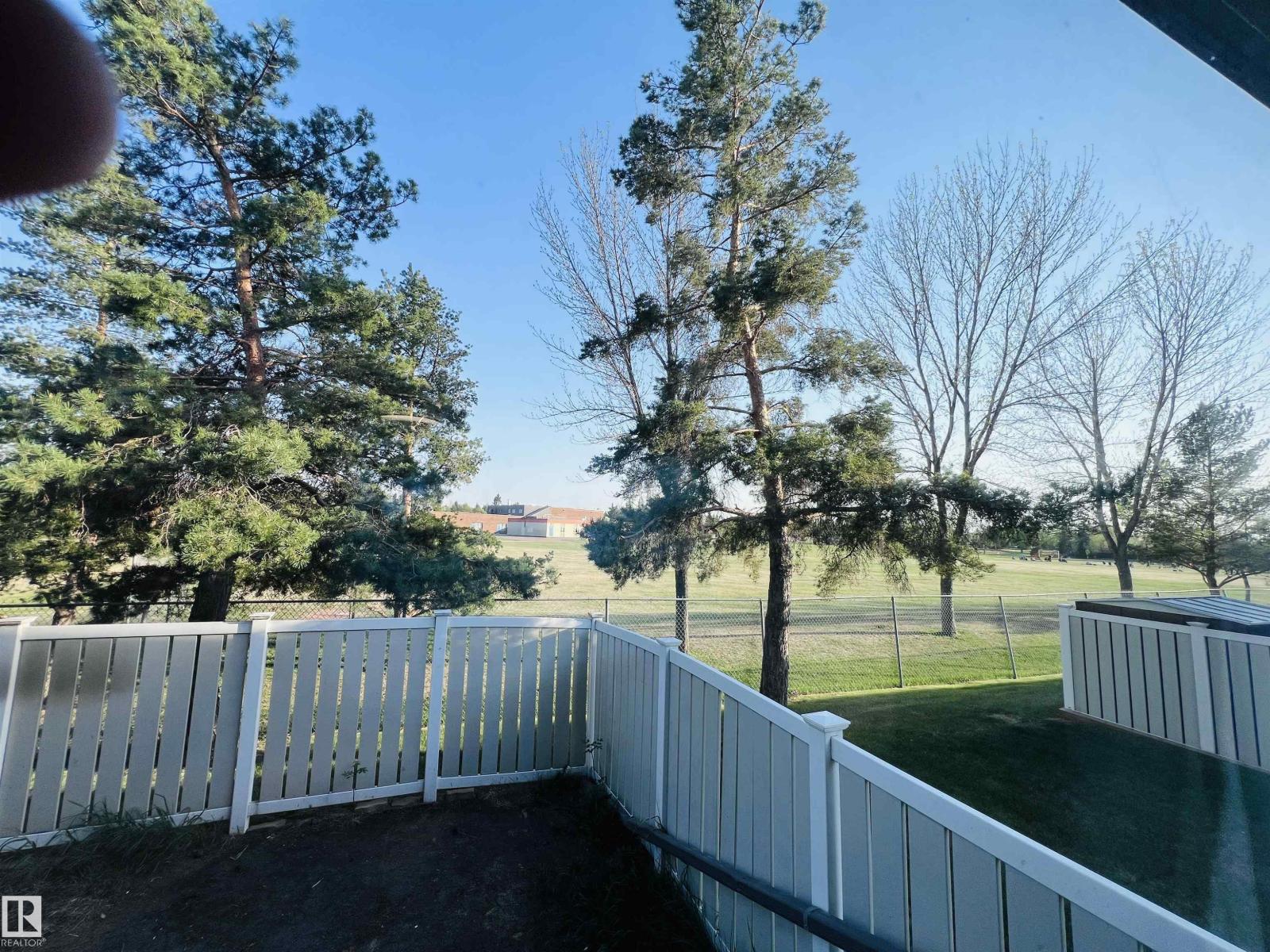 2544 79 ST NW - 35