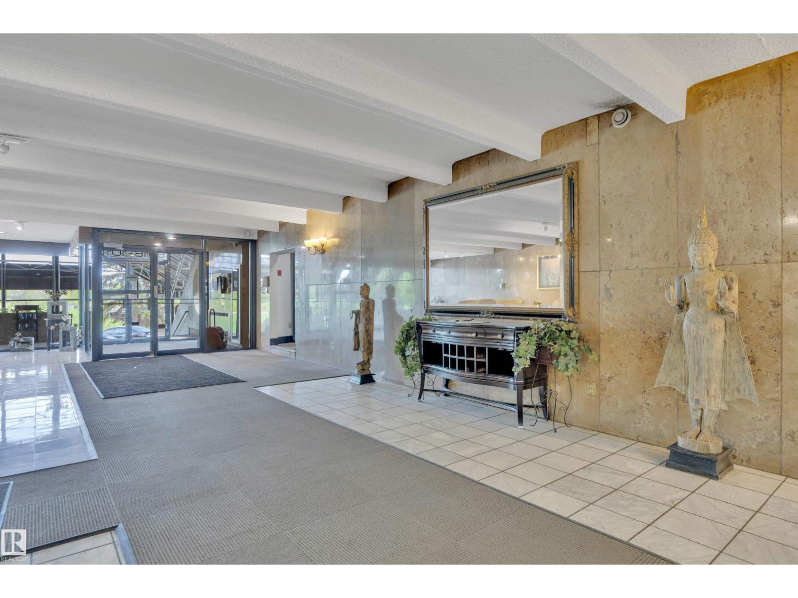 #1907 9918 101 ST NW - 3