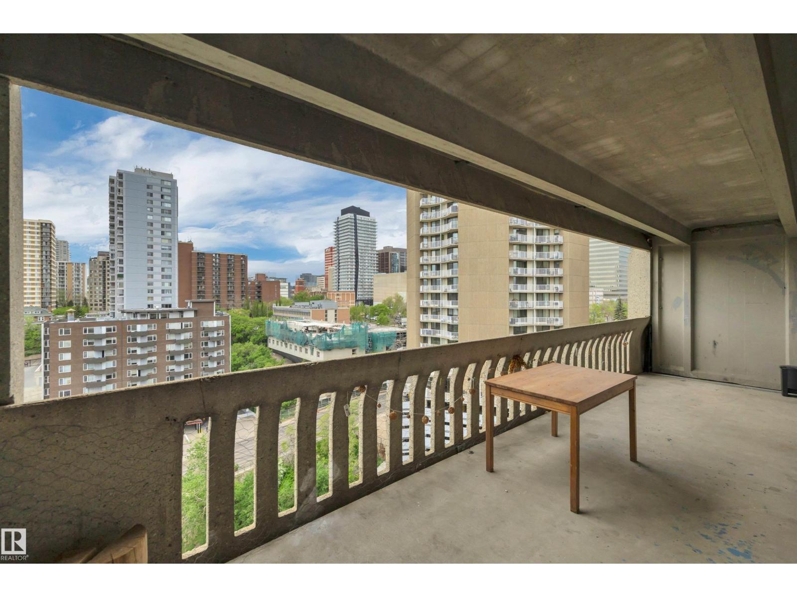 #1907 9918 101 ST NW - 32