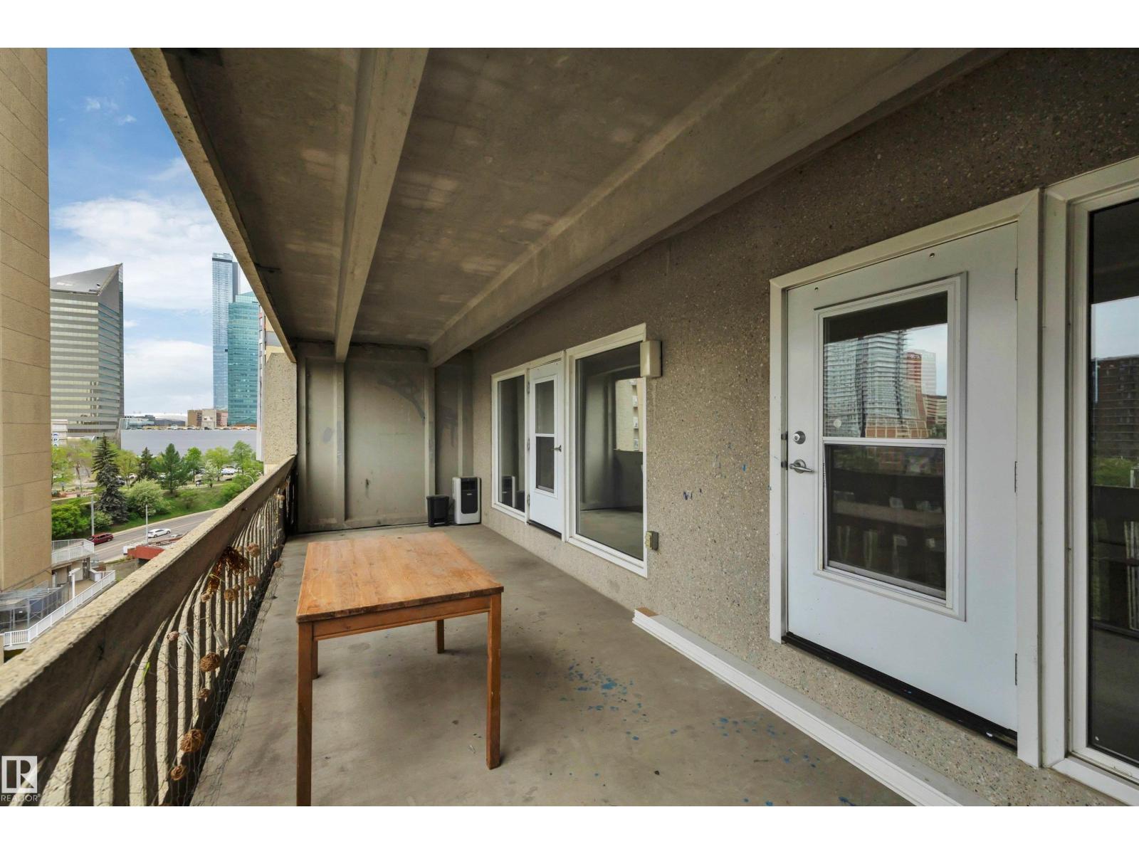 #1907 9918 101 ST NW - 33