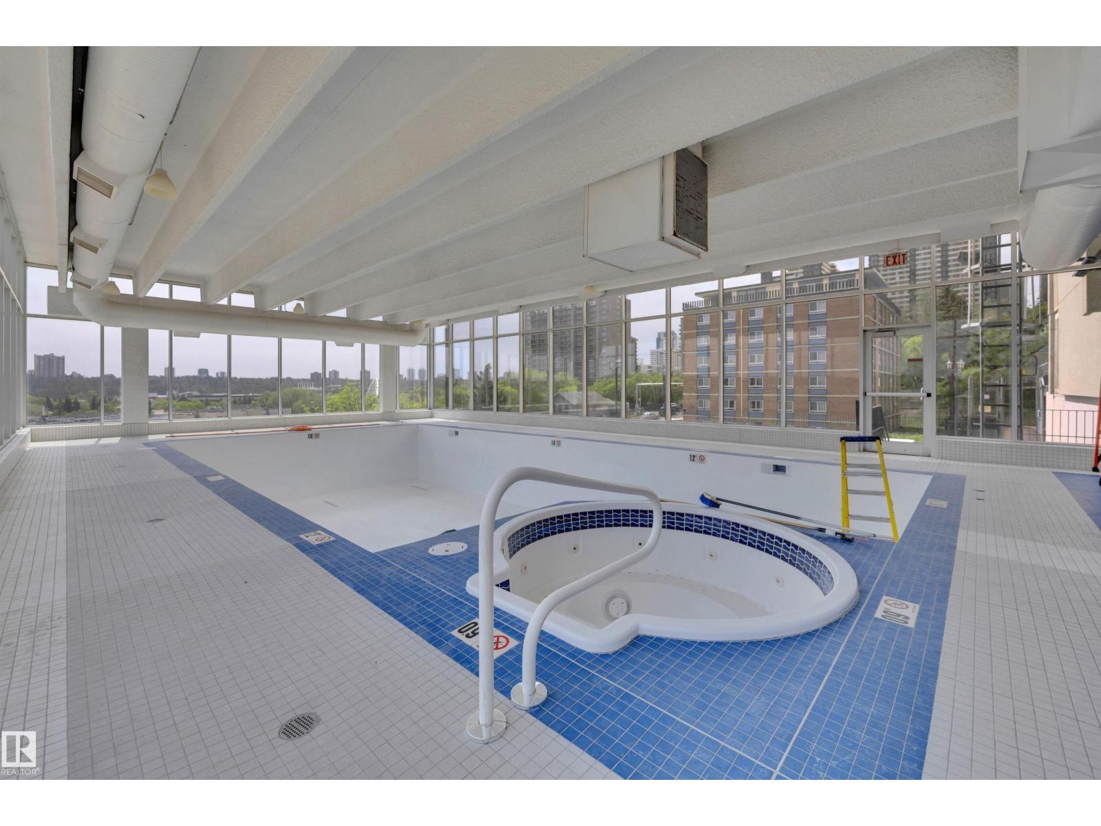 #1907 9918 101 ST NW - 39