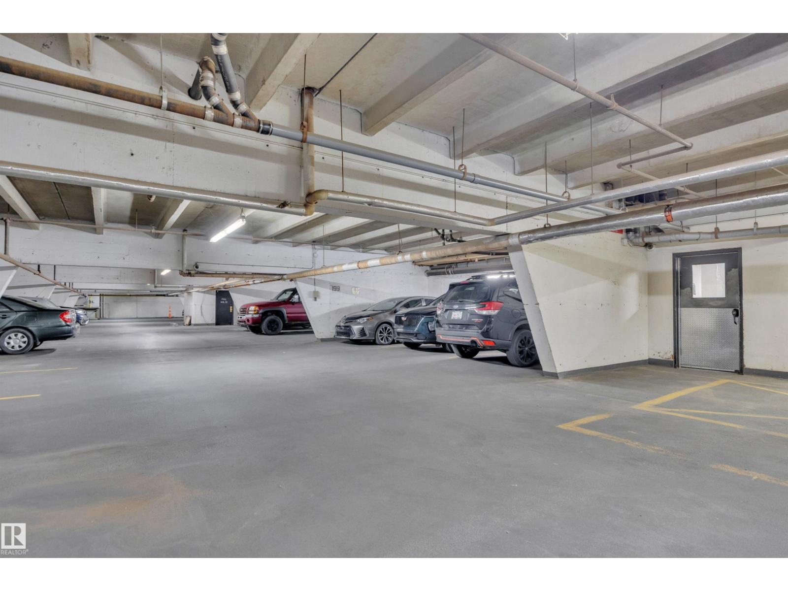 #1907 9918 101 ST NW - 47