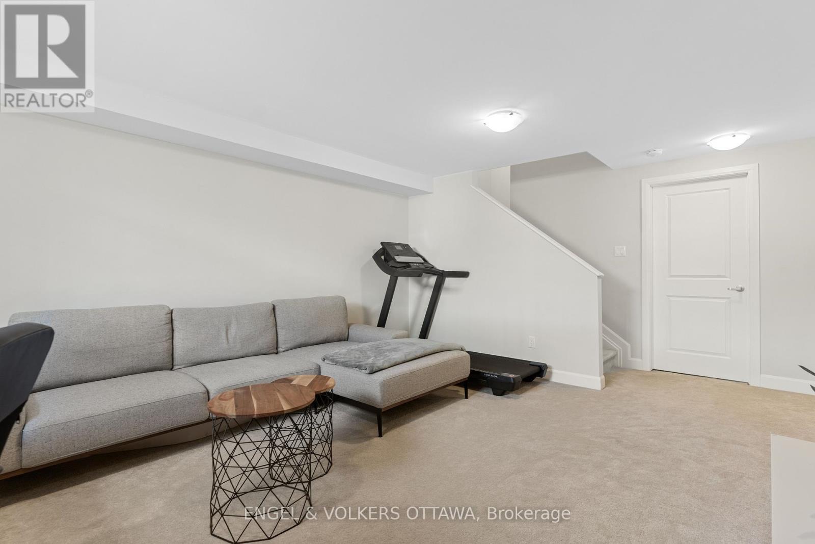 205 GEYSER PLACE - 31