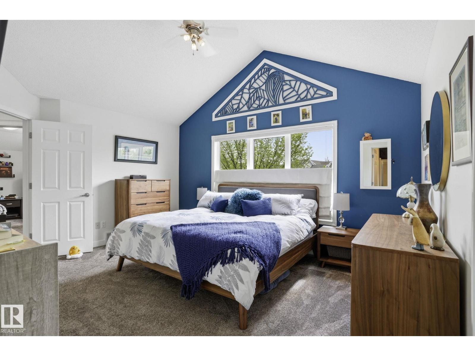 204 SHEPPARD CO SW - 24