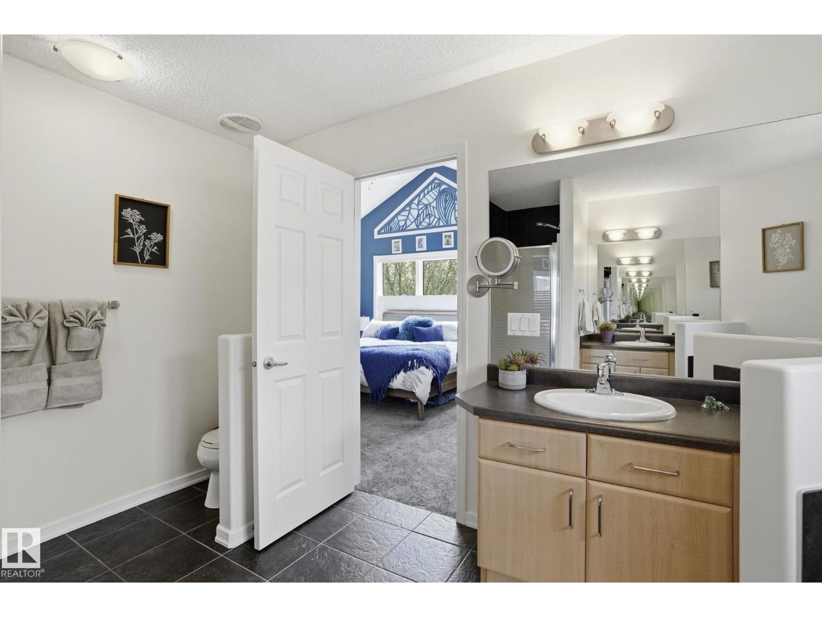 204 SHEPPARD CO SW - 30
