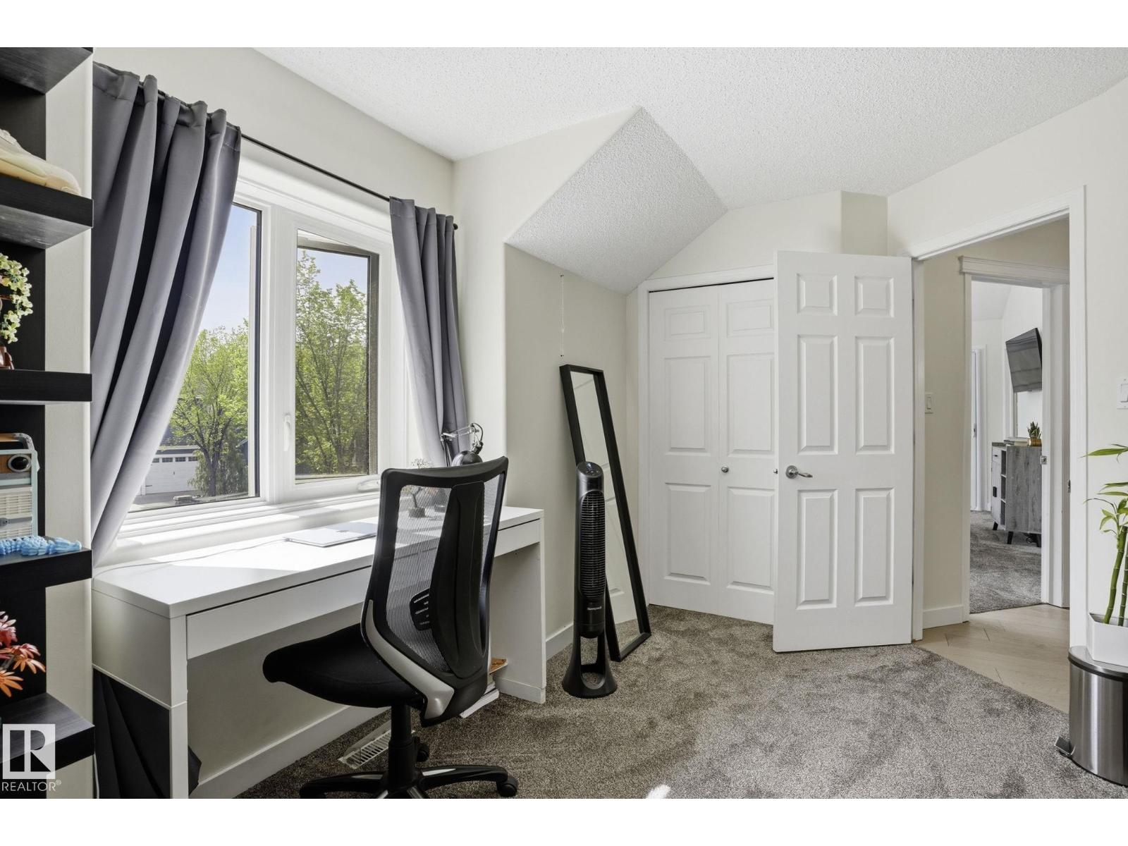 204 SHEPPARD CO SW - 33