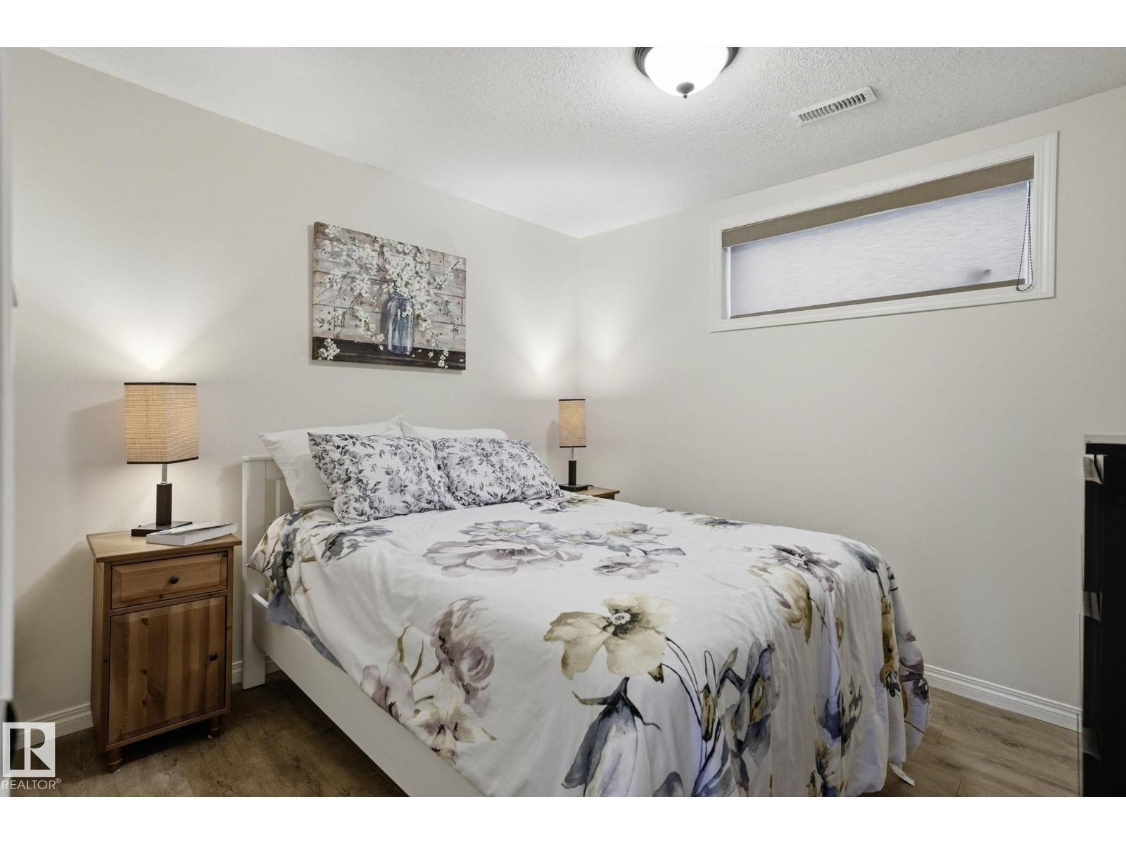 204 SHEPPARD CO SW - 46