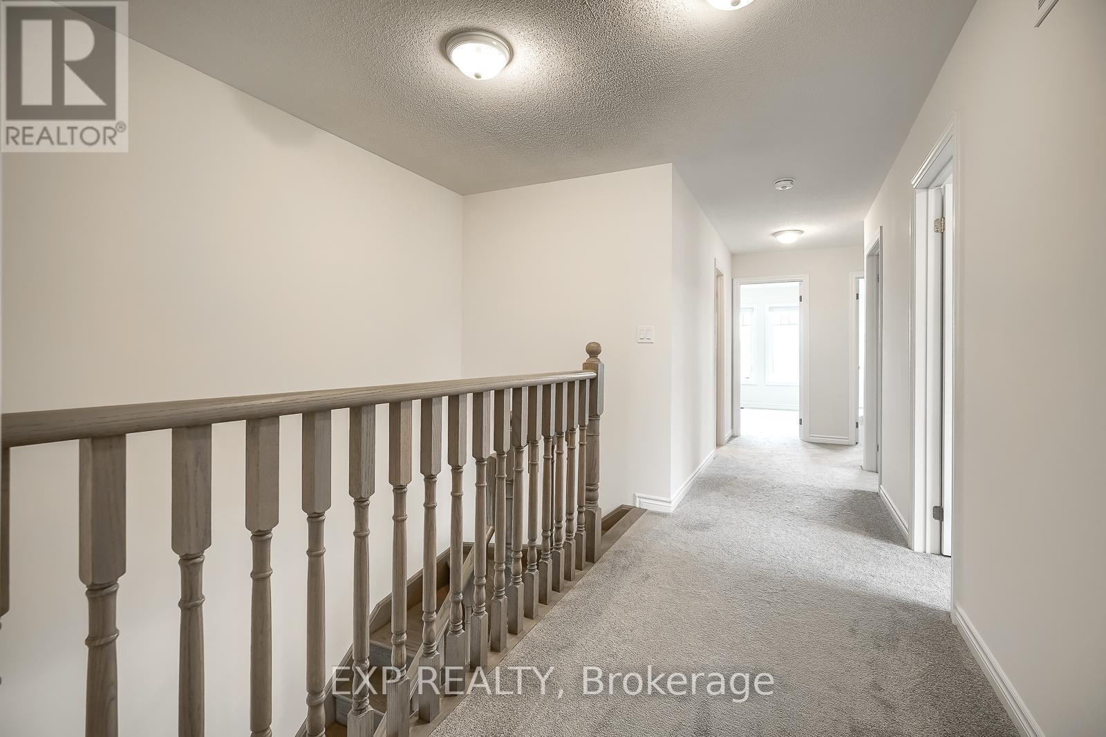 1020 MATTHEW MURRAY CRESCENT - 21