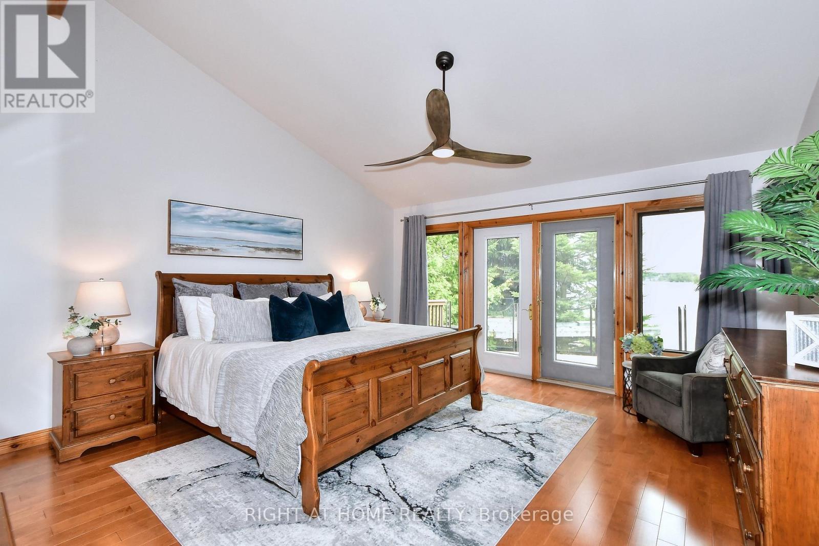 9 LAWSON COURT - 23
