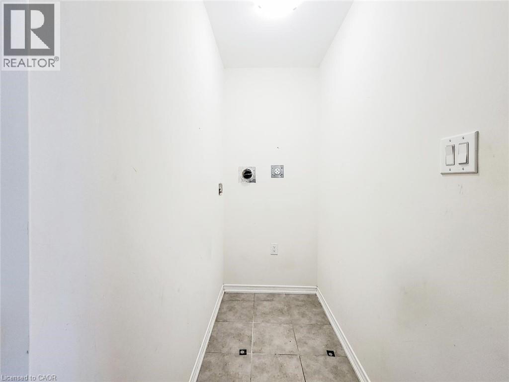 3 COOKE Avenue - 30
