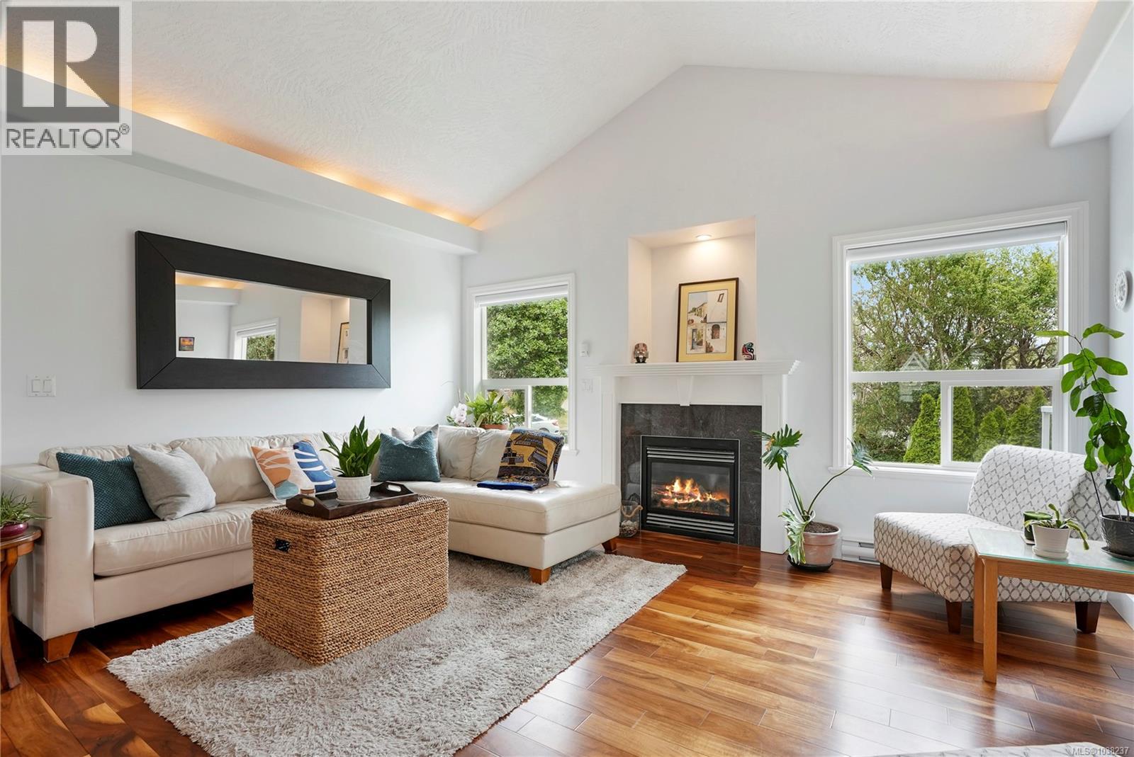  1759 Mamich Circle, Saanich