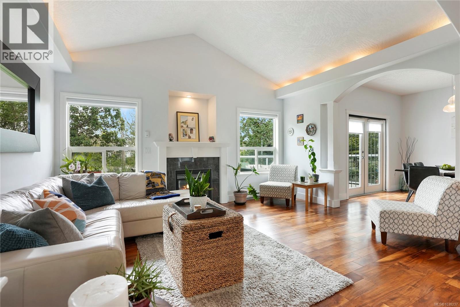  1759 Mamich Circle, Saanich