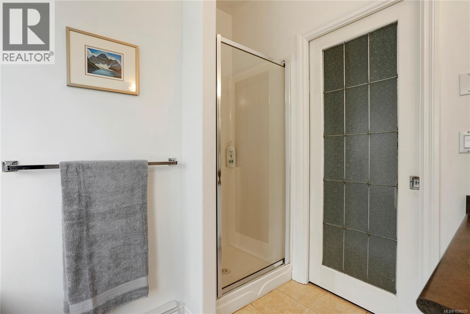  1759 Mamich Circle, Saanich