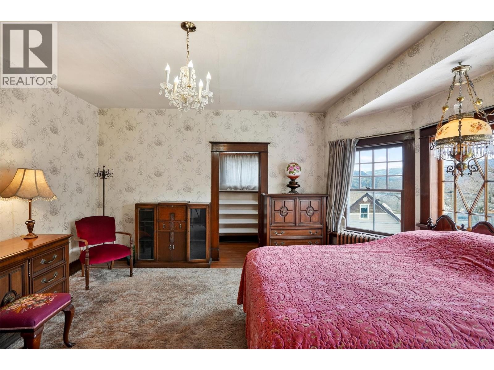 312 Latimer Street - 36