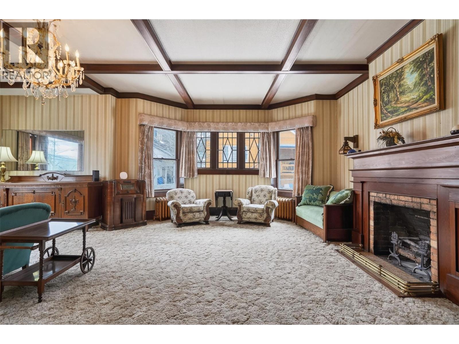 312 Latimer Street - 11