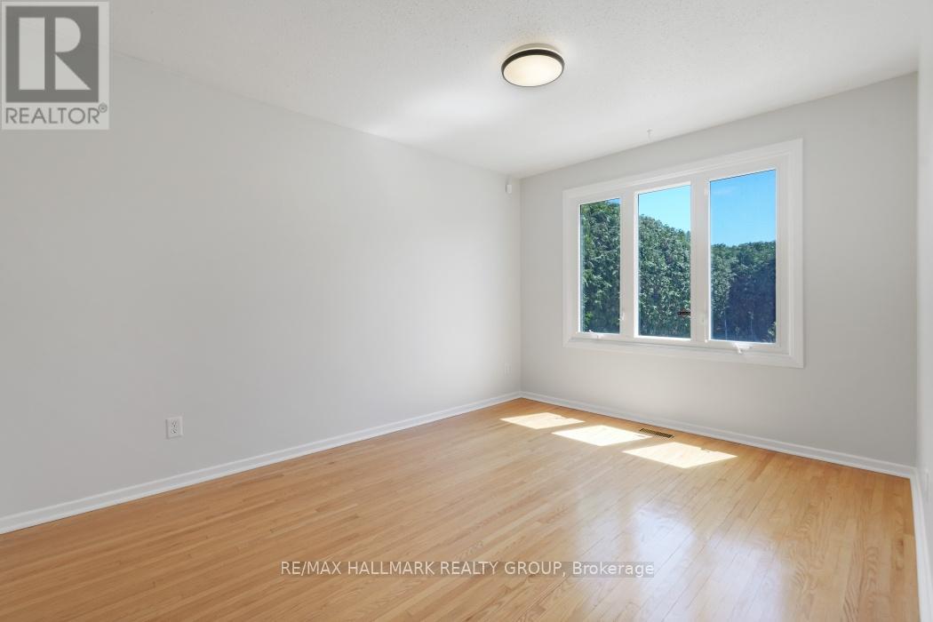 2187 HAMELIN CRESCENT - 13