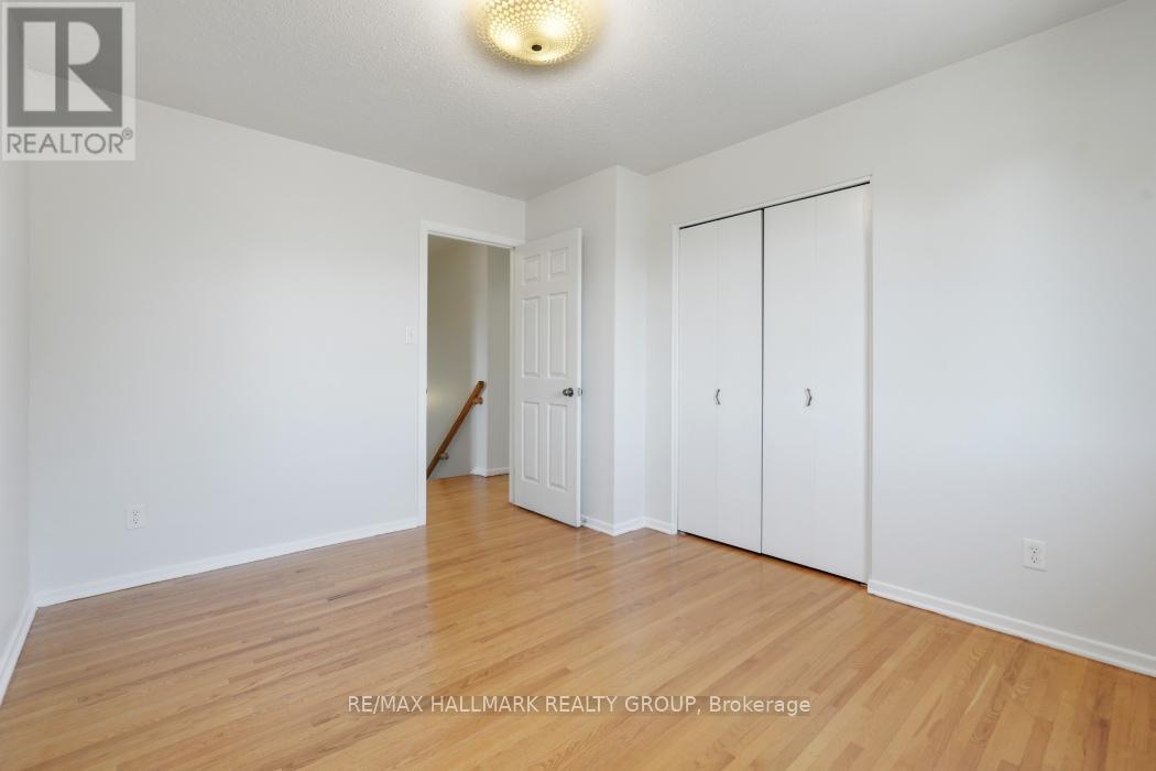 2187 HAMELIN CRESCENT - 31