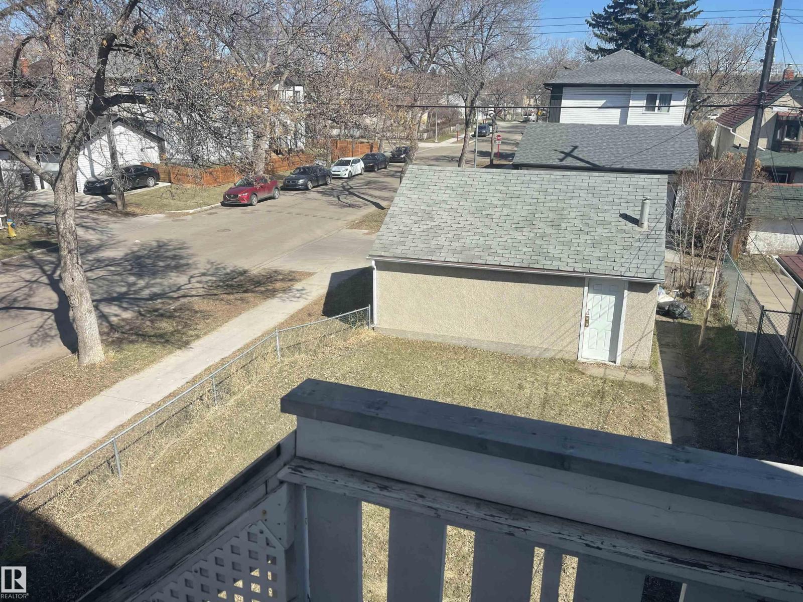 11161 96 ST NW - 16