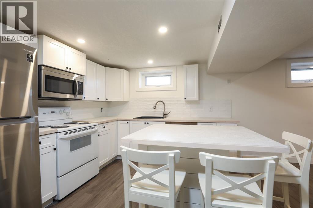 813 11 Avenue S - 19