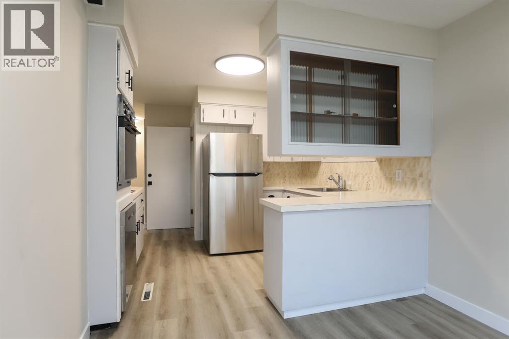 813 11 Avenue S - 9