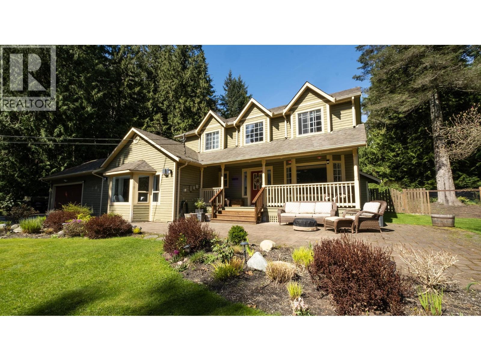 1148 GOWER POINT Road - main photo