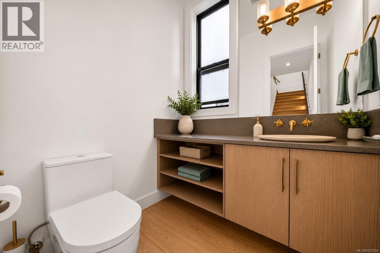 2185 Navigators Rise - 16