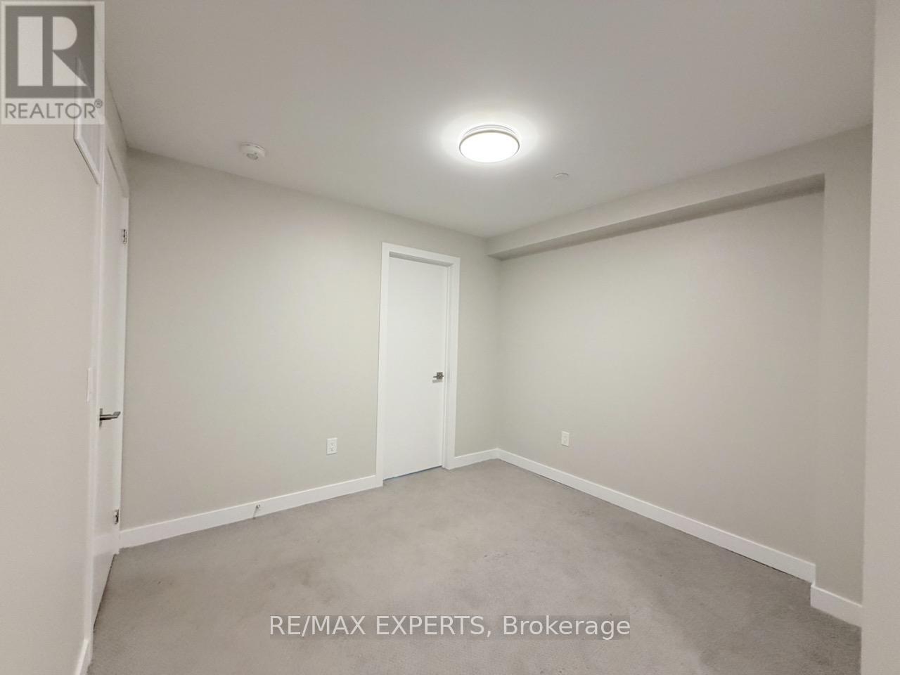 175 VETERANS DR 9 DRIVE - 32
