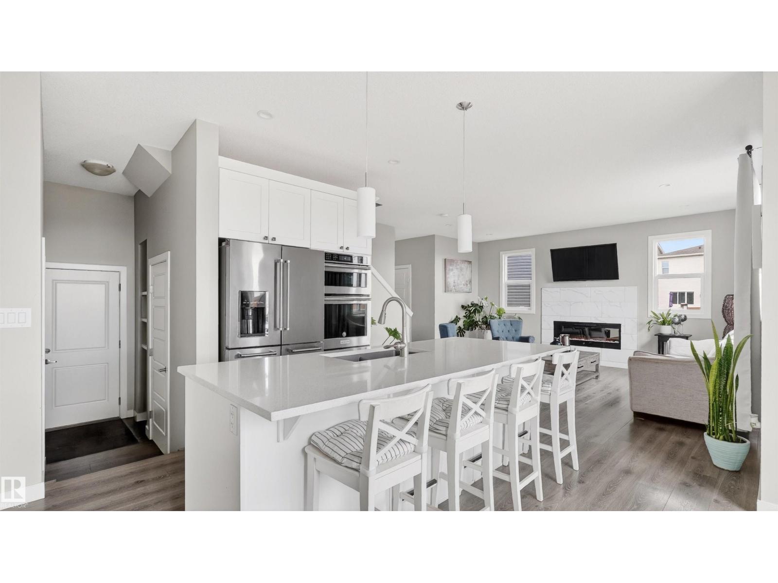 1723 200 ST NW NW - 9