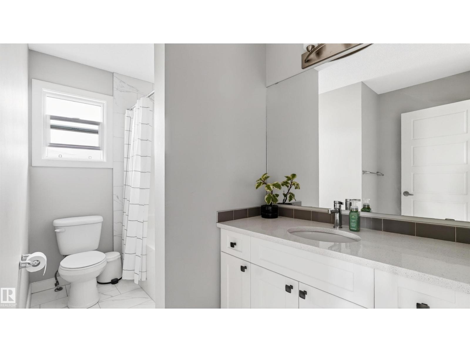 1723 200 ST NW NW - 23