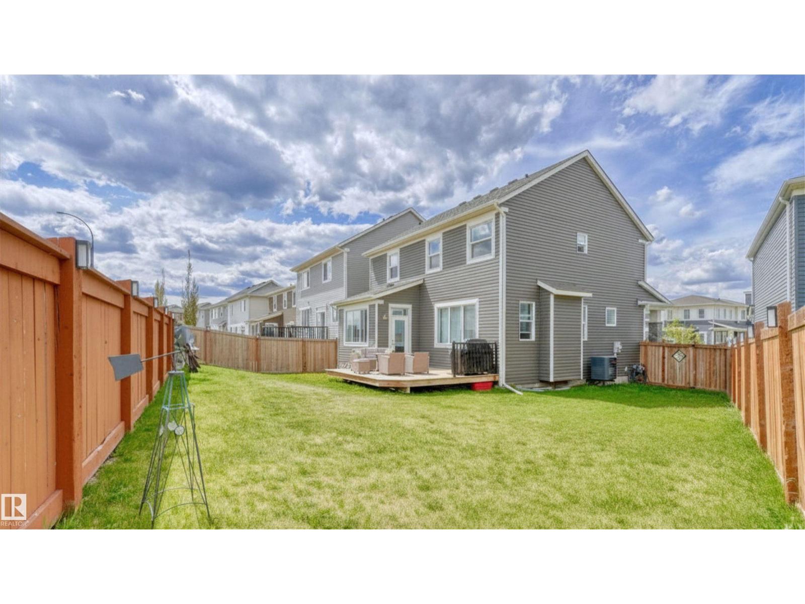 1723 200 ST NW NW