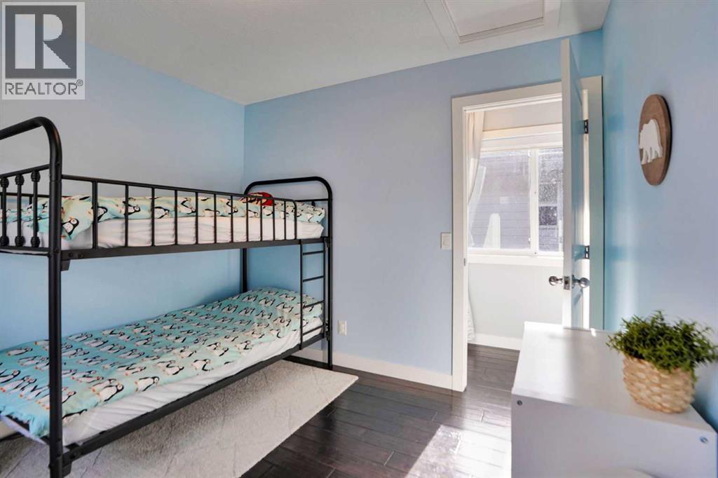 145 Marquis Common SE - 24