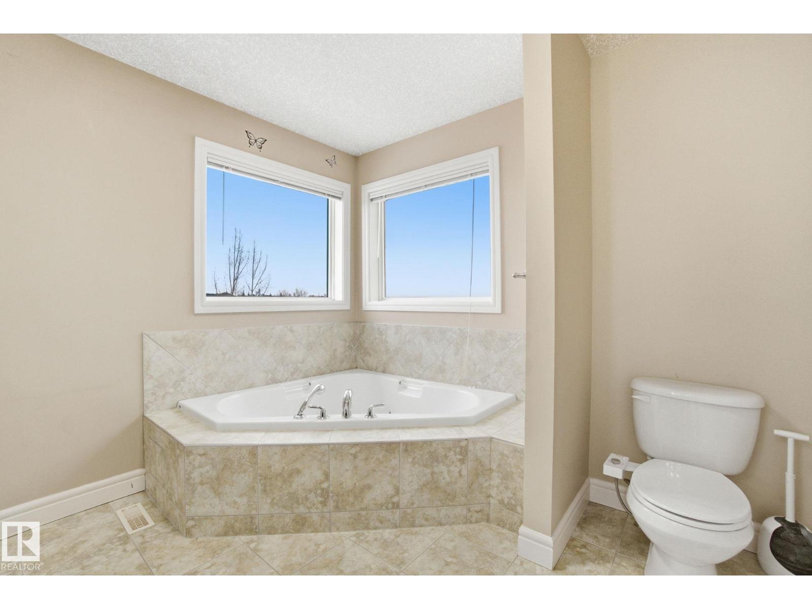 549 HUDSON RD NW - 33