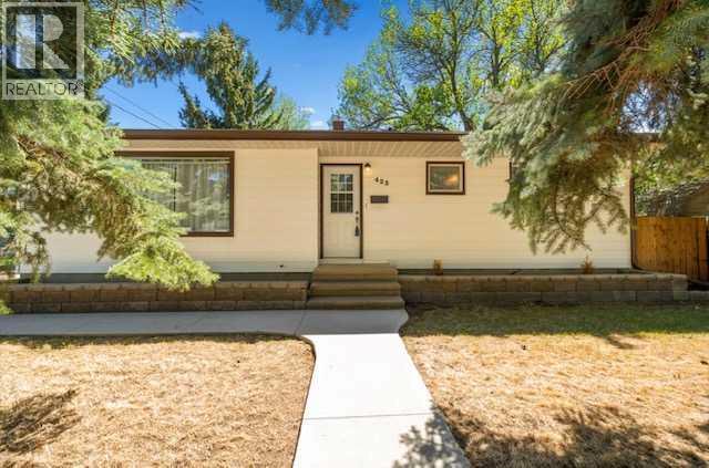 423 12 Street NE - 1