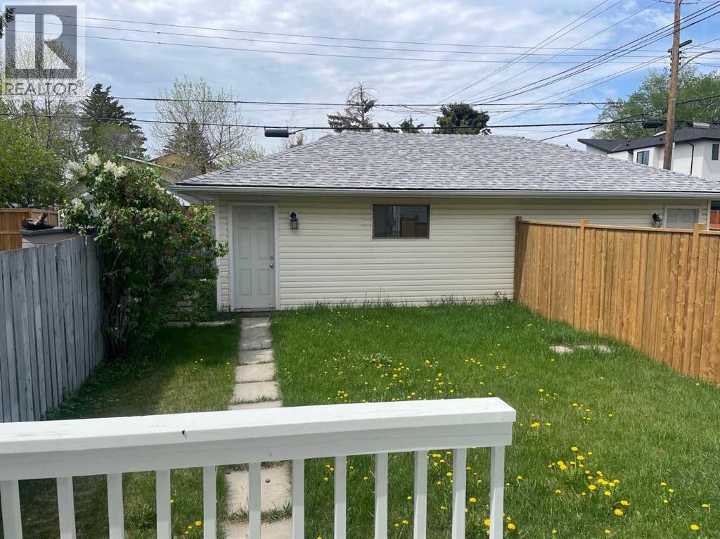 3103 39 Street SW - 27