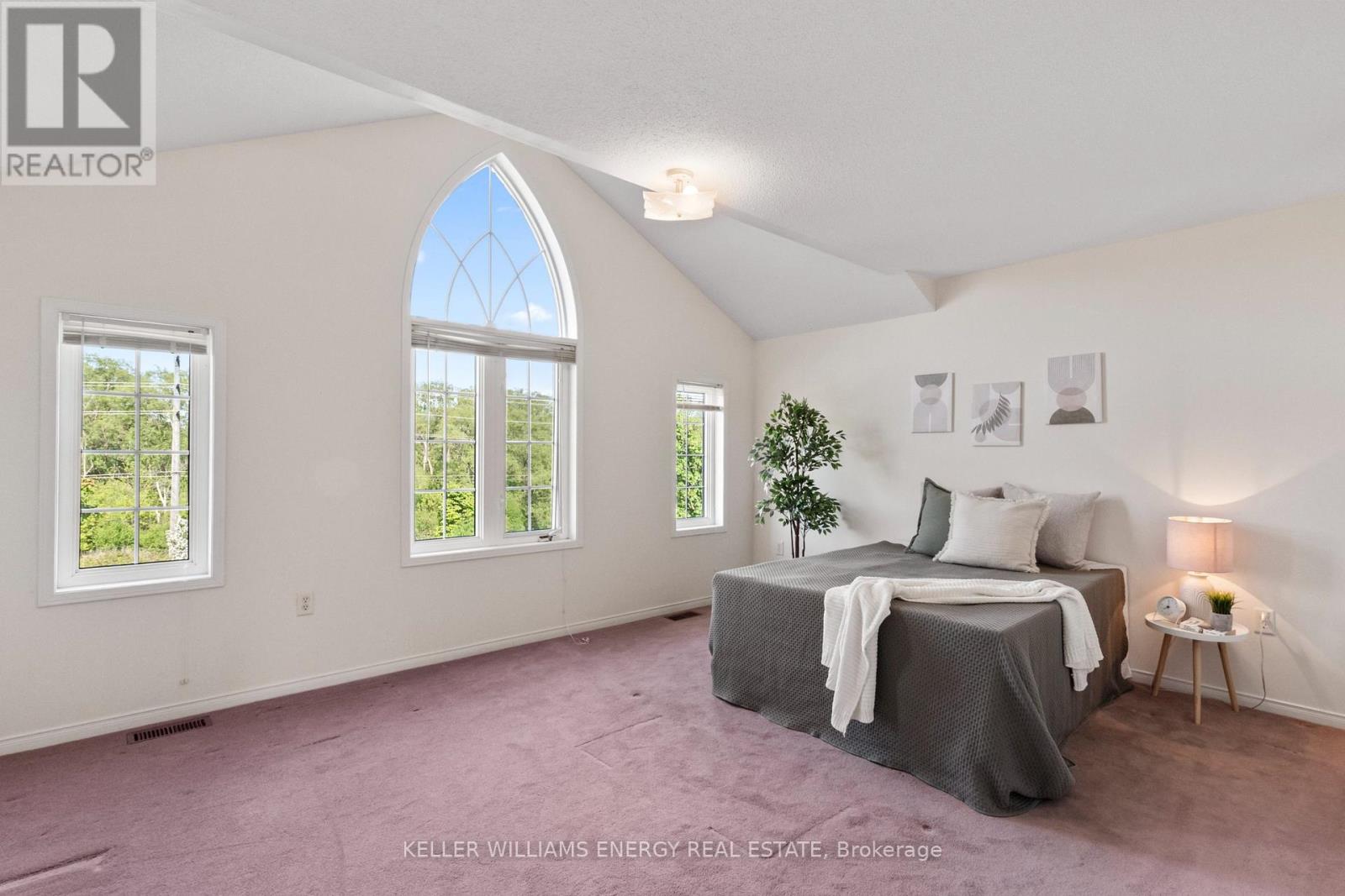1530 ALDERGROVE DRIVE - 18