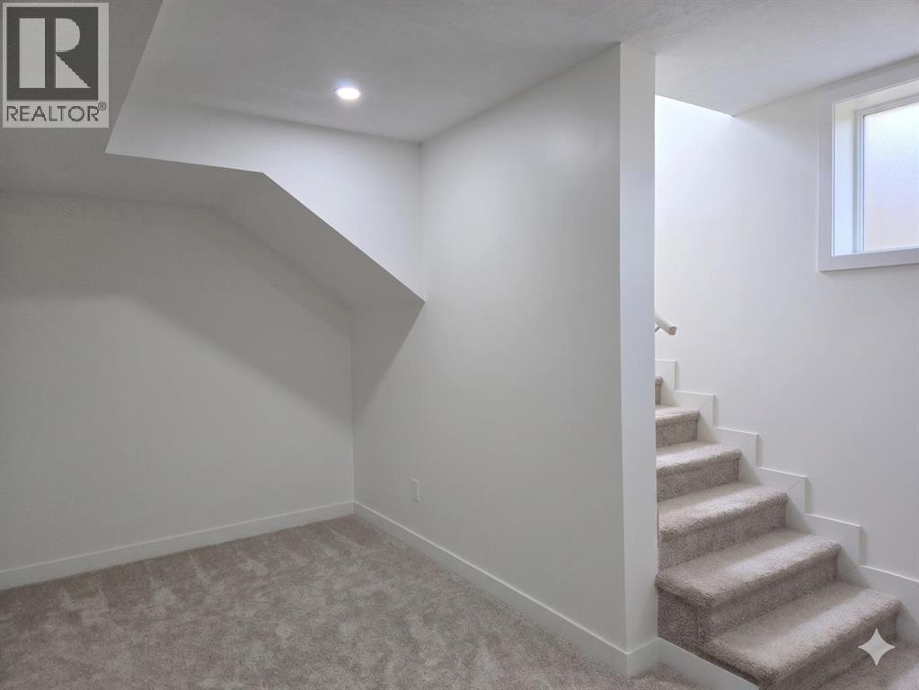 718 3 Avenue N - 29
