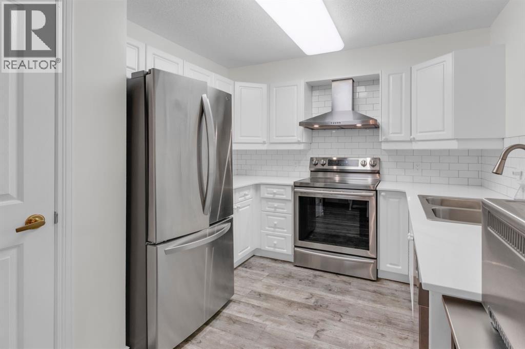 #1114 1818 Simcoe Boulevard SW - 13