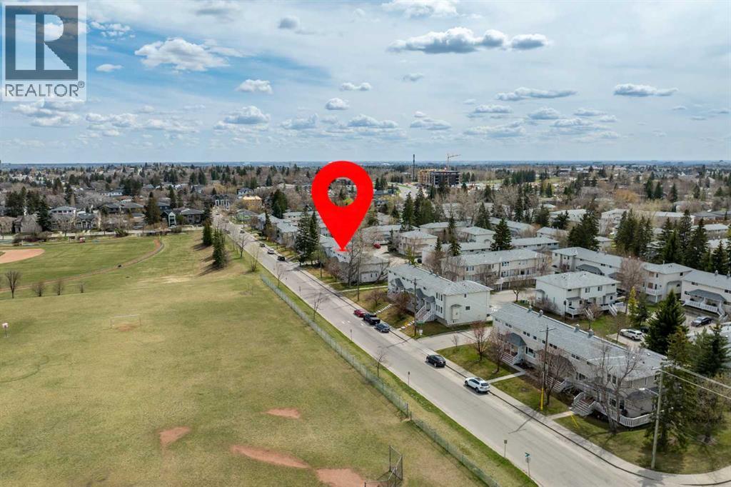 584 Killarney Glen Court SW - 27