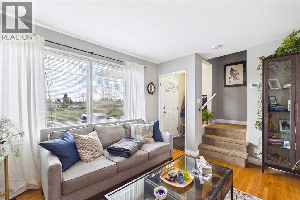584 Killarney Glen Court SW - 8