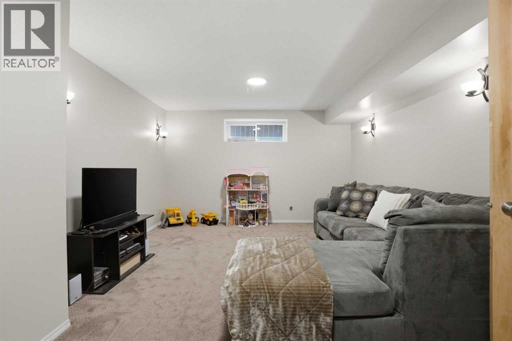 87 Bridlecrest Road SW - 29