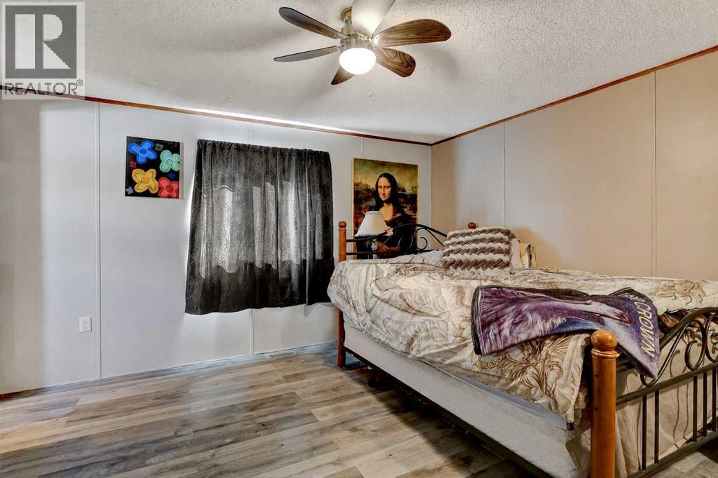 8609 89 Street - 10