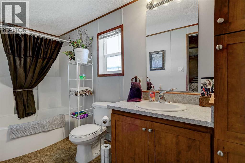 8609 89 Street - 13