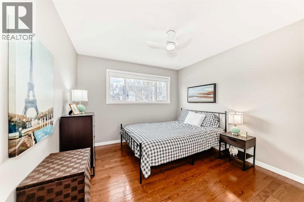 2212 4 Street NE - 19